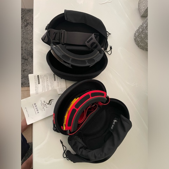 NWOT 2 SKI Goggles for 1 low Price - Picture 4 of 15